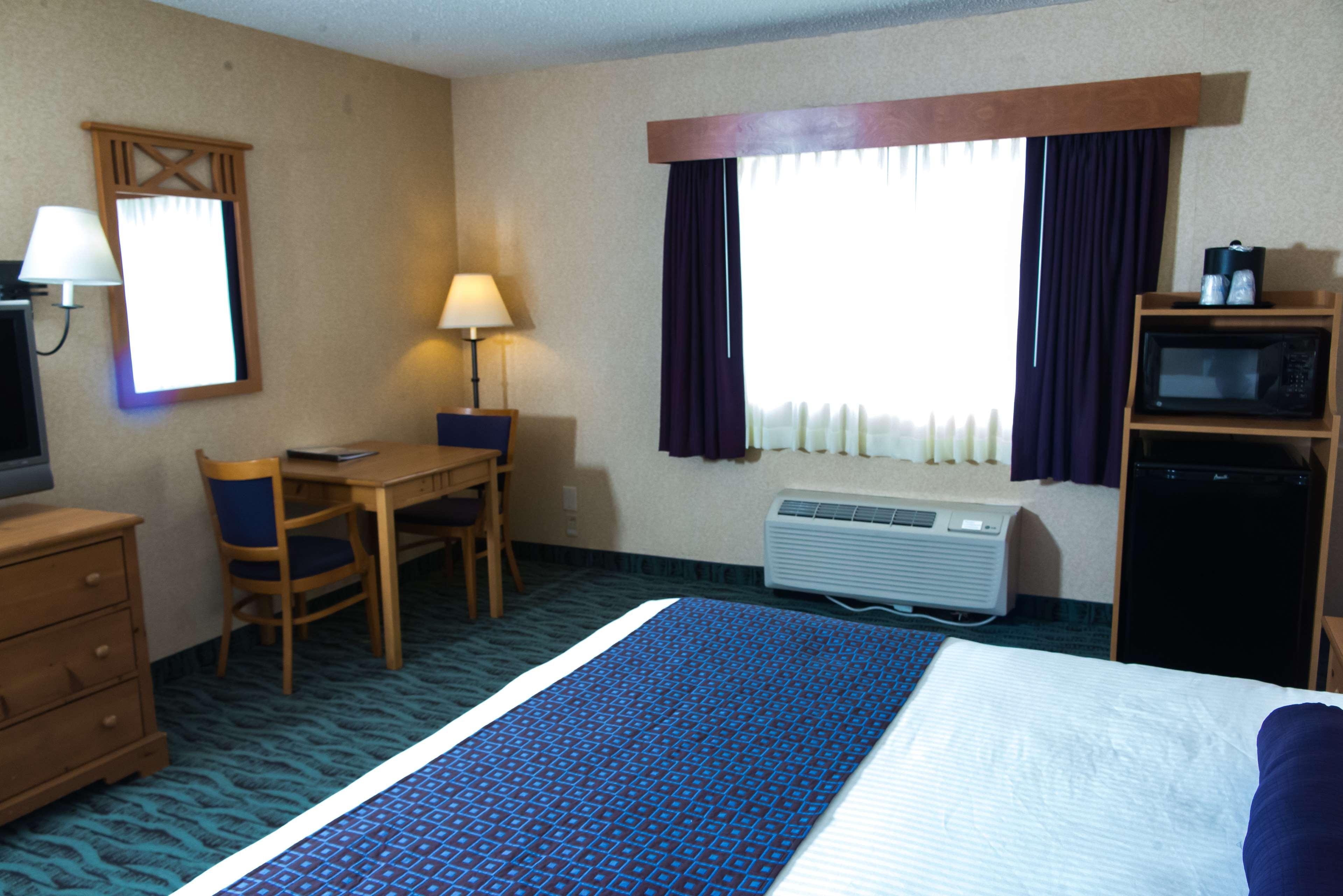 Best Western Plus Executive Court Inn & Conference Center Manchester Ngoại thất bức ảnh