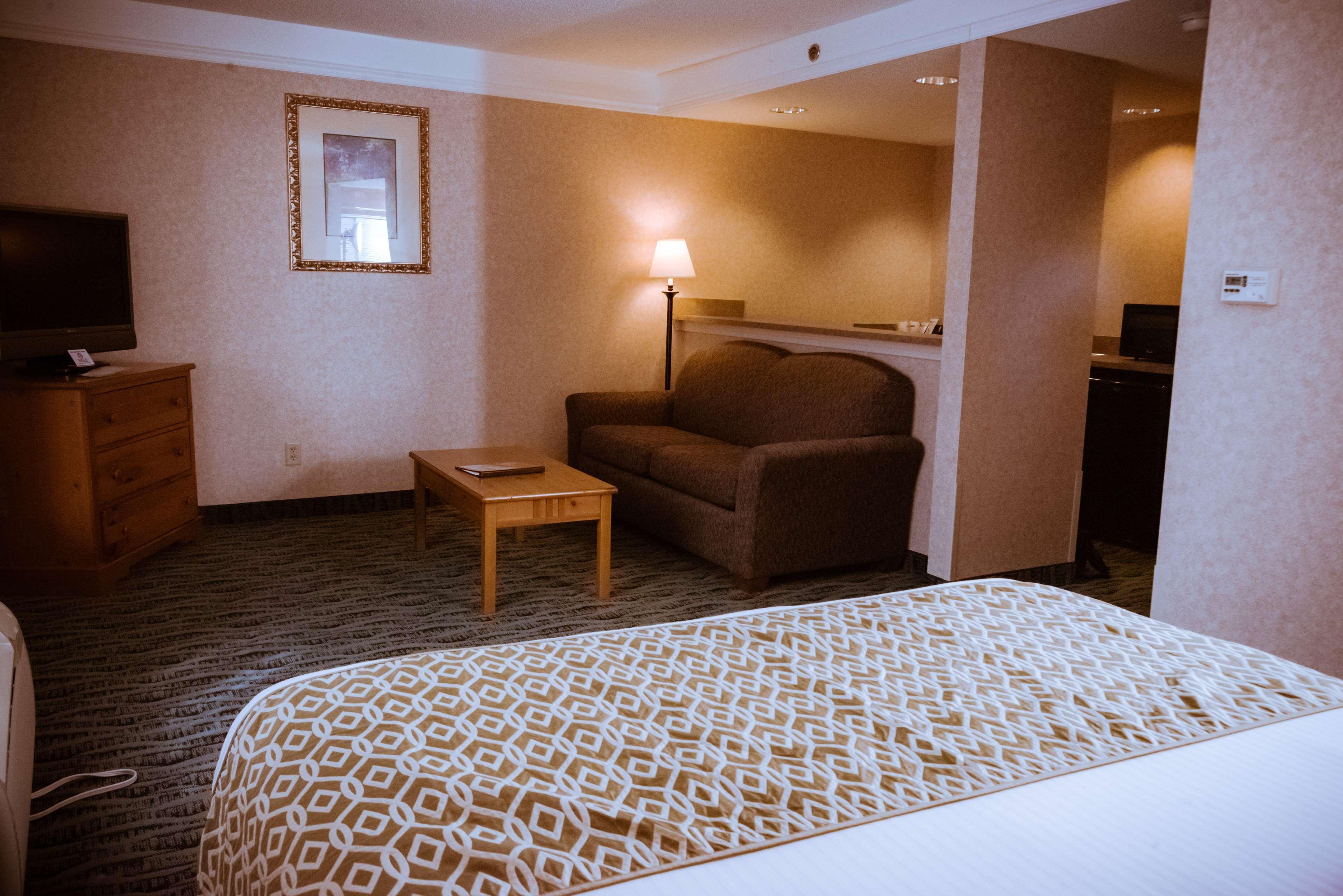 Best Western Plus Executive Court Inn & Conference Center Manchester Ngoại thất bức ảnh